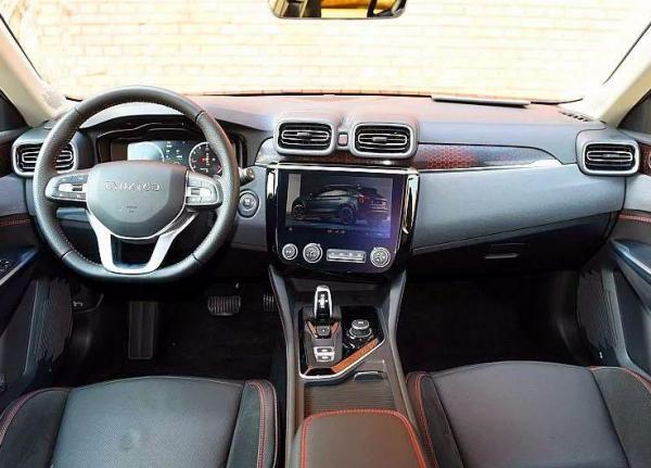 领克02火花塞故障