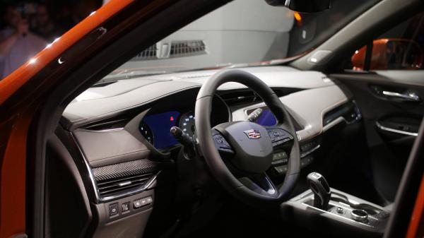 凯迪拉克XT4汽车刮痕DIY修复