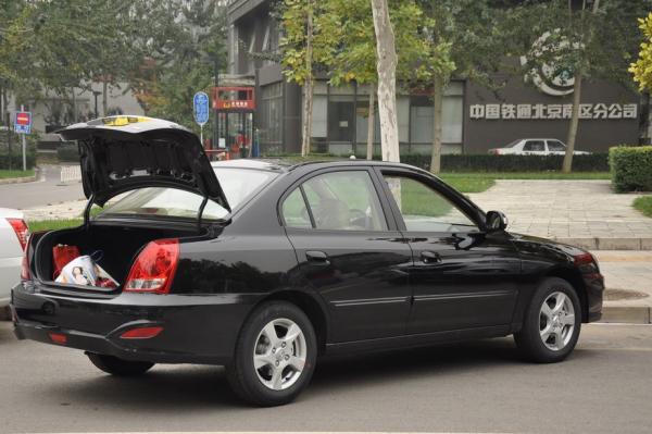 北京现代伊兰特Elantra