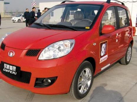 长城汽车精灵汽车后备箱液压杆安装