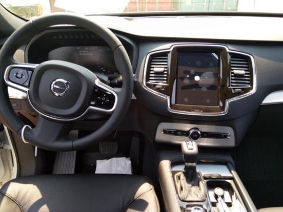 沃尔沃XC90驾驶安全