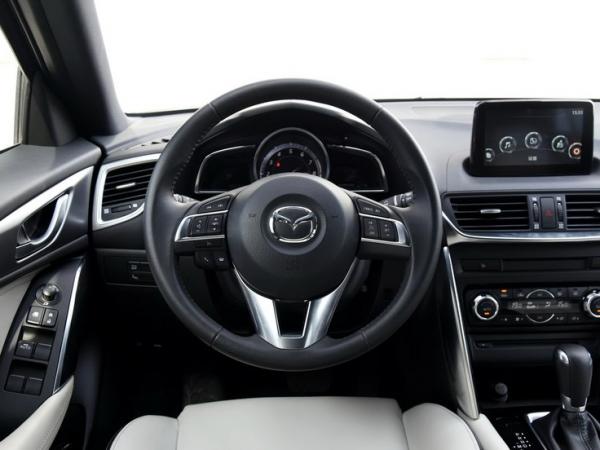 一汽马自达CX-4