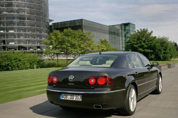 进口大众辉腾PHAETON13~15号电路图原理