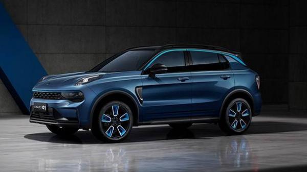 领克01汽车车内空间清洁