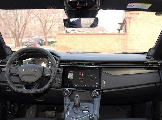 领克01后备箱故障排查