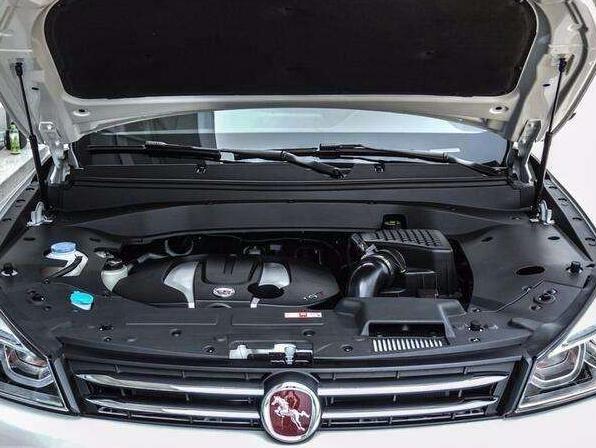 魏派WEYVV7汽车方向盘抖动维修