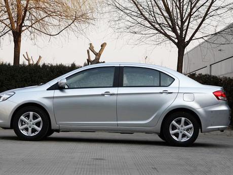 长城汽车腾翼C30电动车窗维修