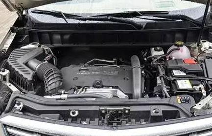 凯迪拉克XT5官方换油周期与详细操作步骤指南（202X最新版）