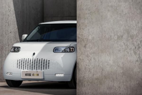 欧拉白猫汽车音响杂音解决