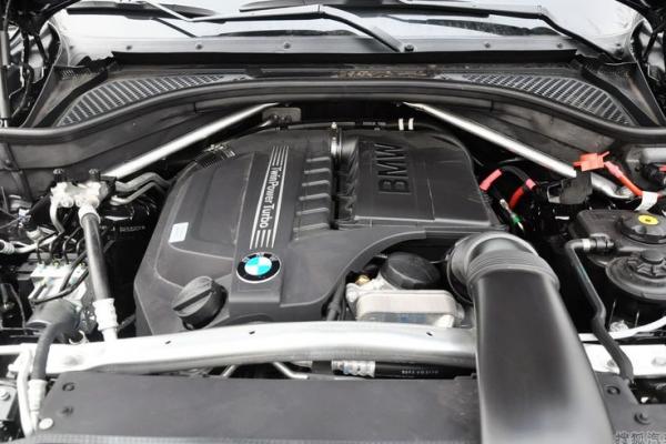 进口宝马F15 (底盘号) -X5-xDrive28i电路布局