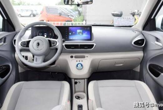 欧拉白猫天窗异响处理