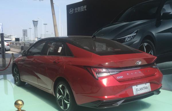 北京现代伊兰特Elantra车辆震动
