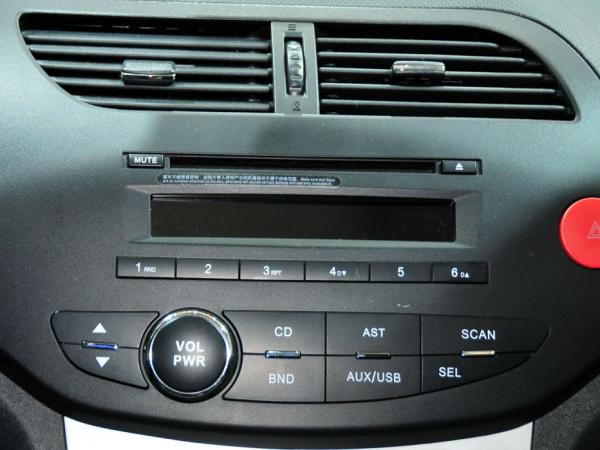 长城汽车腾翼C50车窗玻璃卡住解决