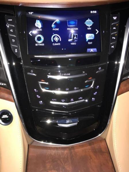 凯雷德氛围灯维修