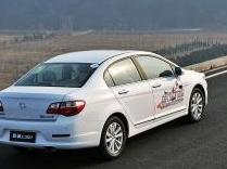 长城汽车腾翼C50电池接触不良