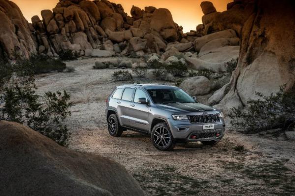 吉普Jeep大切诺基(Grand Cherokee)13电路图