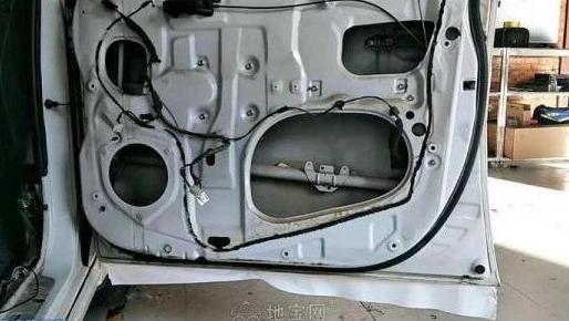 长城汽车酷熊电瓶亏电急救