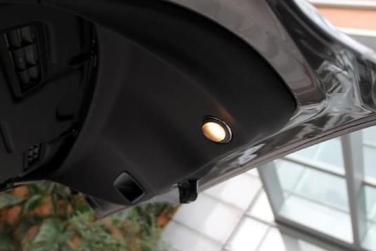 法拉利FF车辆点火开关维修