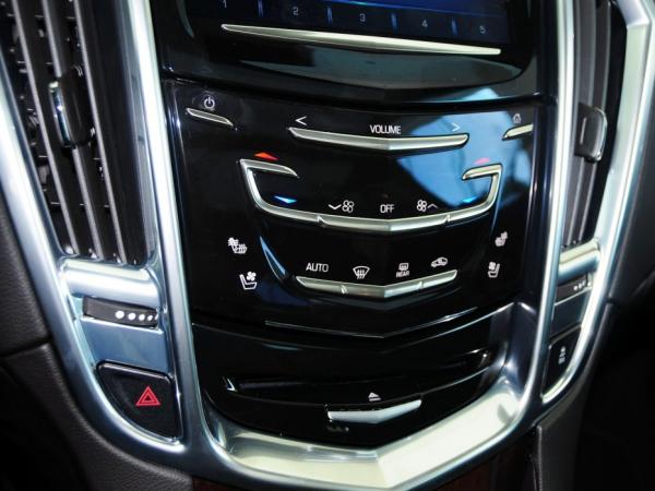 凯迪拉克SRX汽车玻璃升降故障