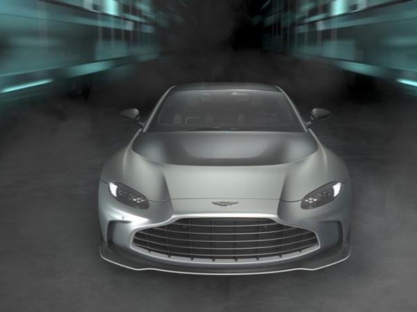 阿斯顿马丁V12-Vantage
