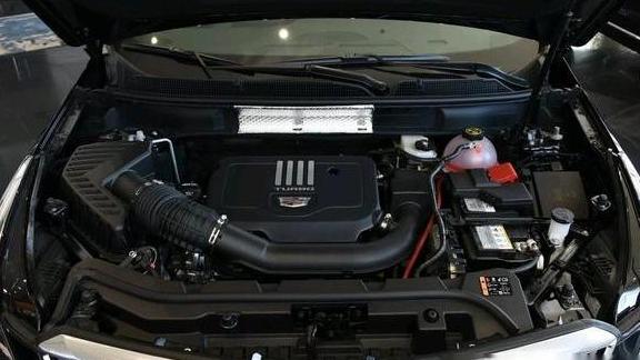 凯迪拉克XT5短路故障全解析 快速排查与专业修复指南