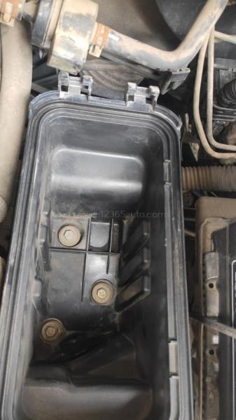 长城汽车腾翼C30汽车底盘修复