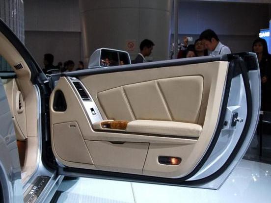 XLR电动尾门故障