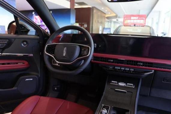 XT4制动报警灯