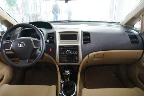 长城腾翼C50换胎