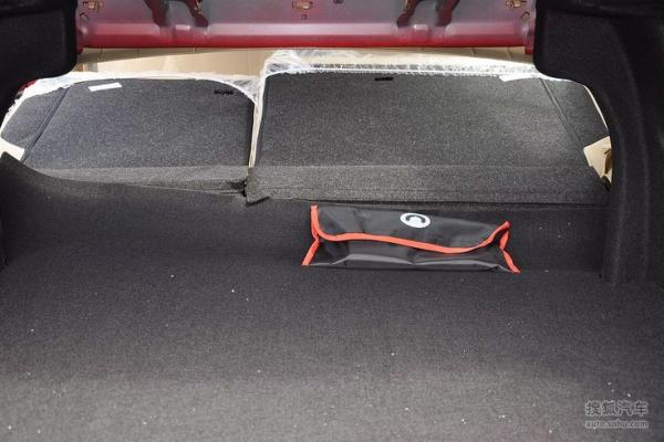 腾翼C30雨刮器失灵？5种常见故障原因及解决方案（附排查表）